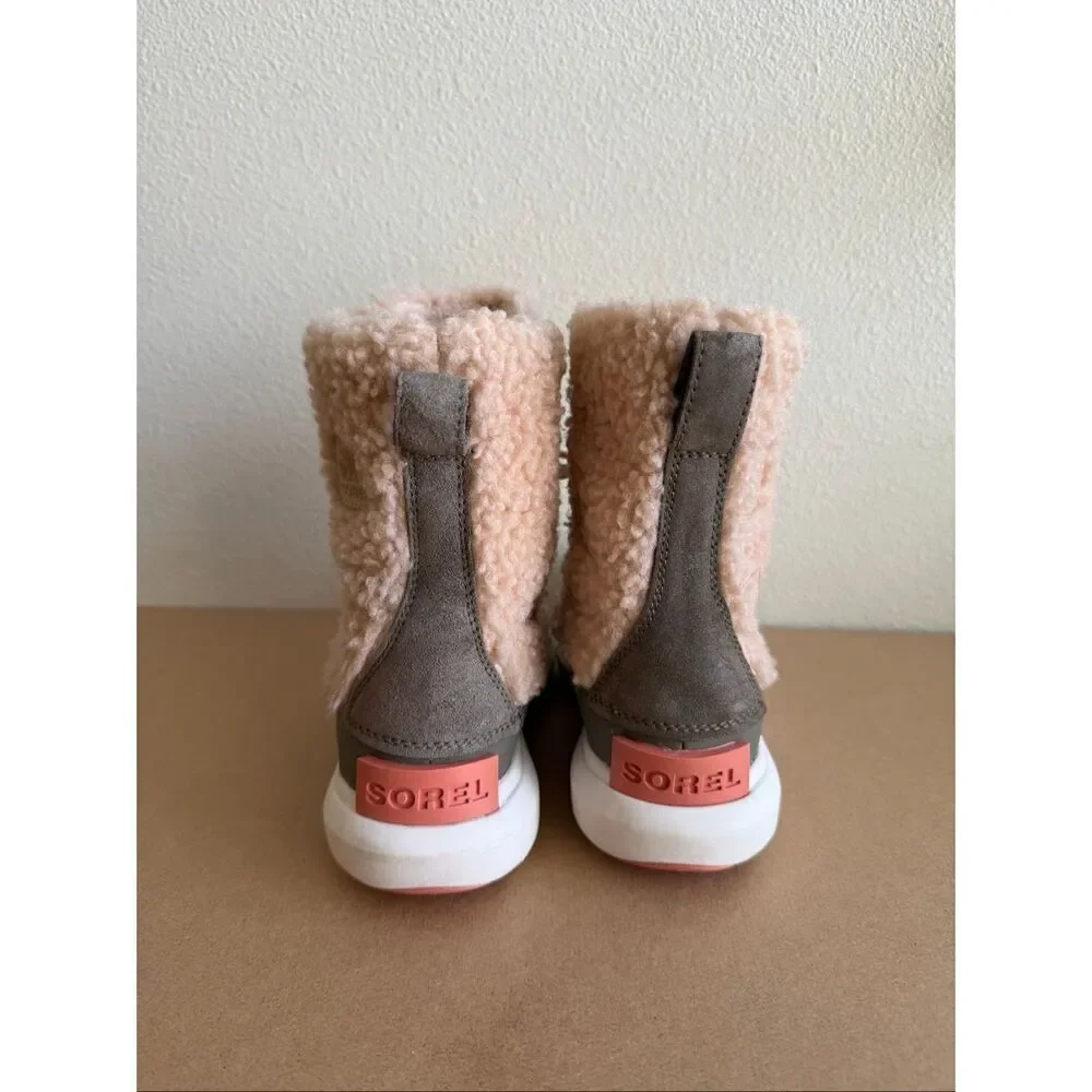 SOREL YOUTH  GRADE SCHOOL EXPLORER COZY BOOTS SIZE 3